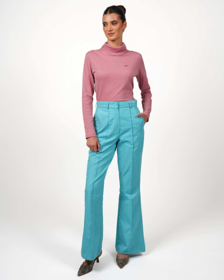 VIP Rollkragenpullover: Eleganz trifft auf innovative Silbergarn - Technologie - Altrosa