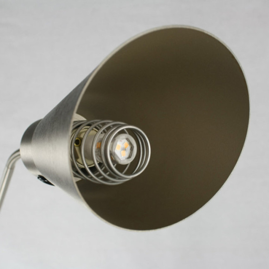 Lampadaire en métal avec abat-jour – équipé d'une fiche Schuko