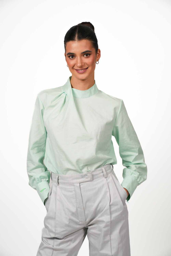VIP Bluse mit Kragendetail – Stil trifft Schutz - Mintgrün