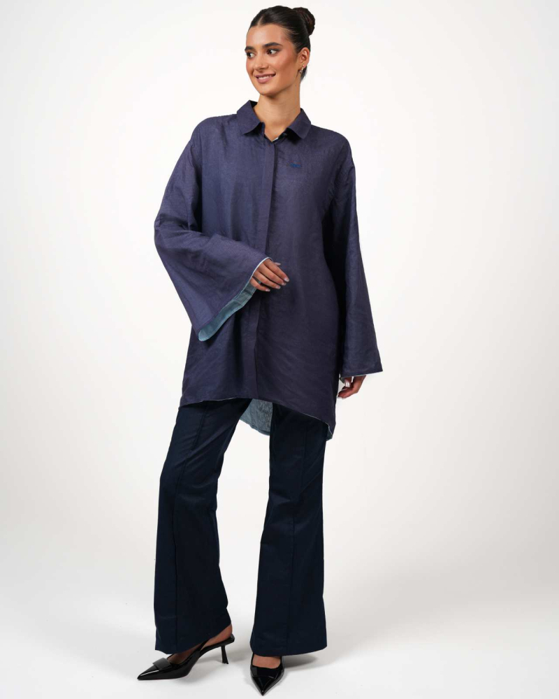 VIP Ouversize Bluse - Stilvoller Schutz mit Swiss Shield Ventus - Marineblau